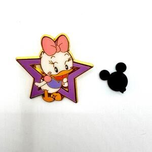 Disney Shanghai Resort Daisy Duck Cute Mystery Star Trading Pin